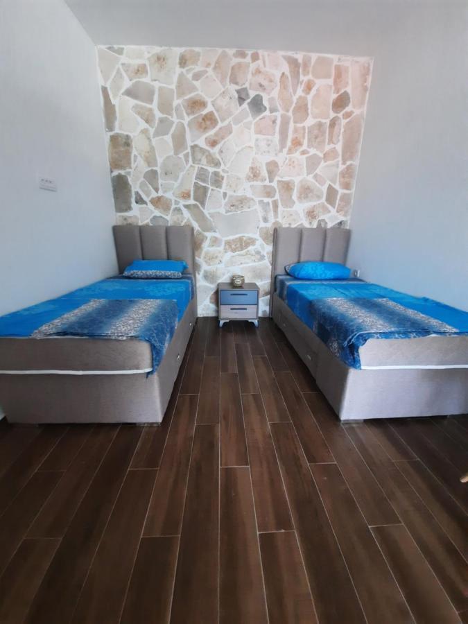 Apartments Kingfisher Virpazar Exterior foto