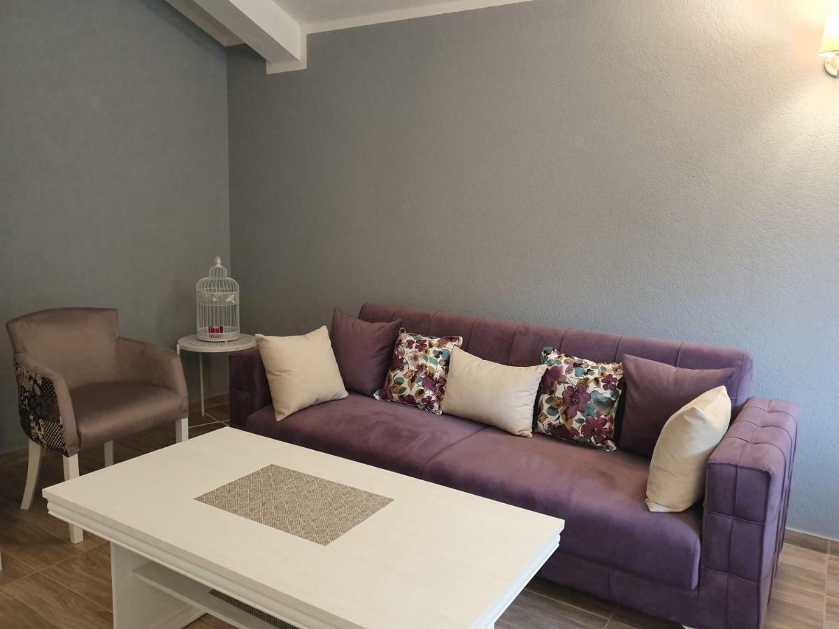 Apartments Kingfisher Virpazar Exterior foto